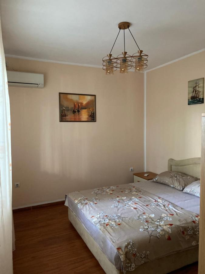 Luka Apartment Улцин Екстериор снимка